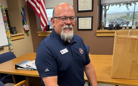 Gholson named Douglas Middle School principal, earns regional honor